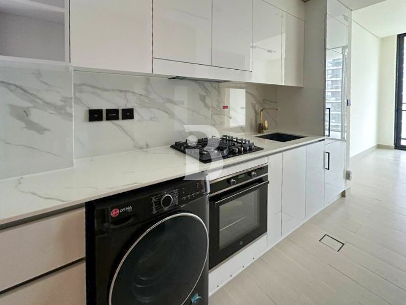 Elegant | Fitted Kitchen | Prime Location