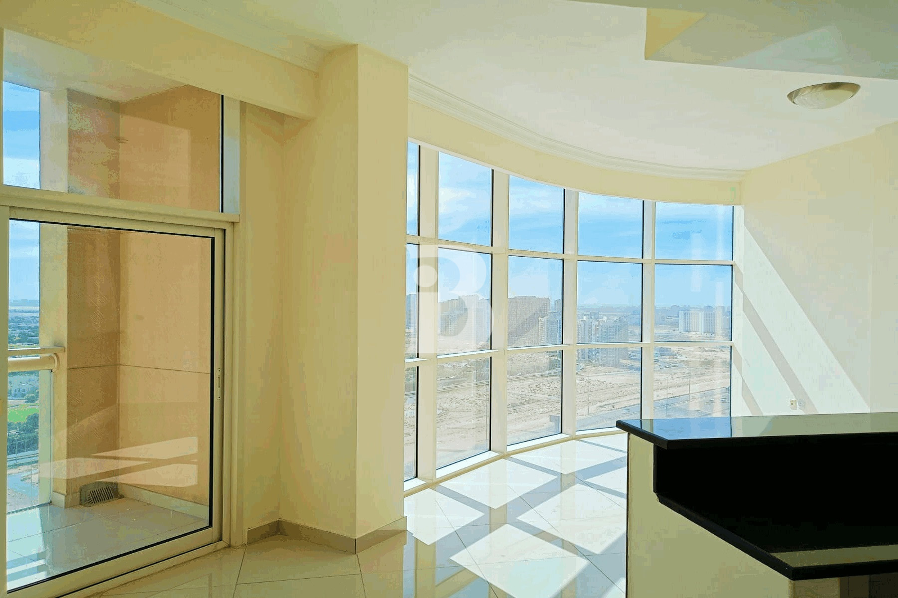 Great Price | Full Glass Windows | CALL NOW