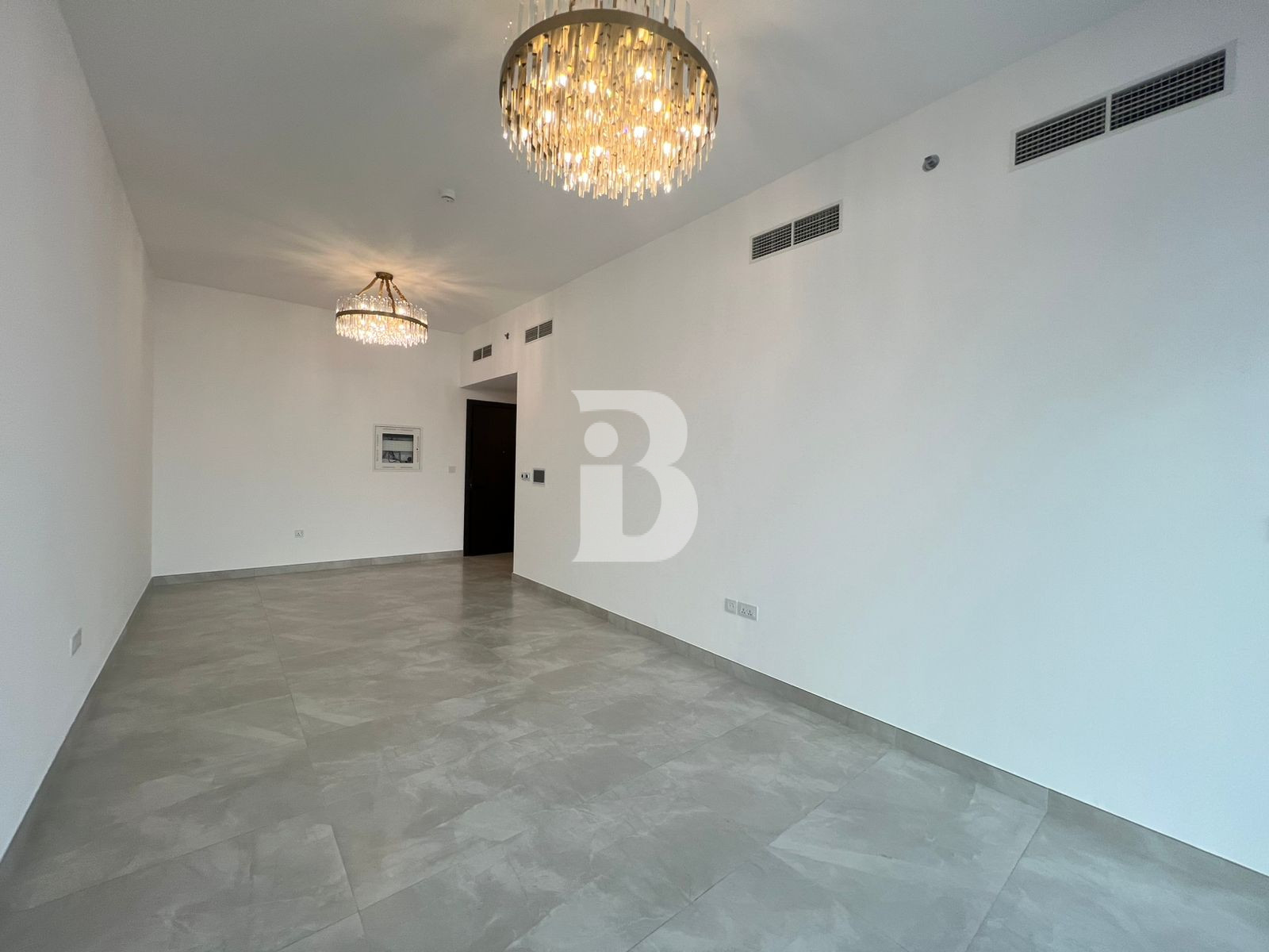 URGENTLY FOR RENT | BRAND NEW | PERFECT LOCATION