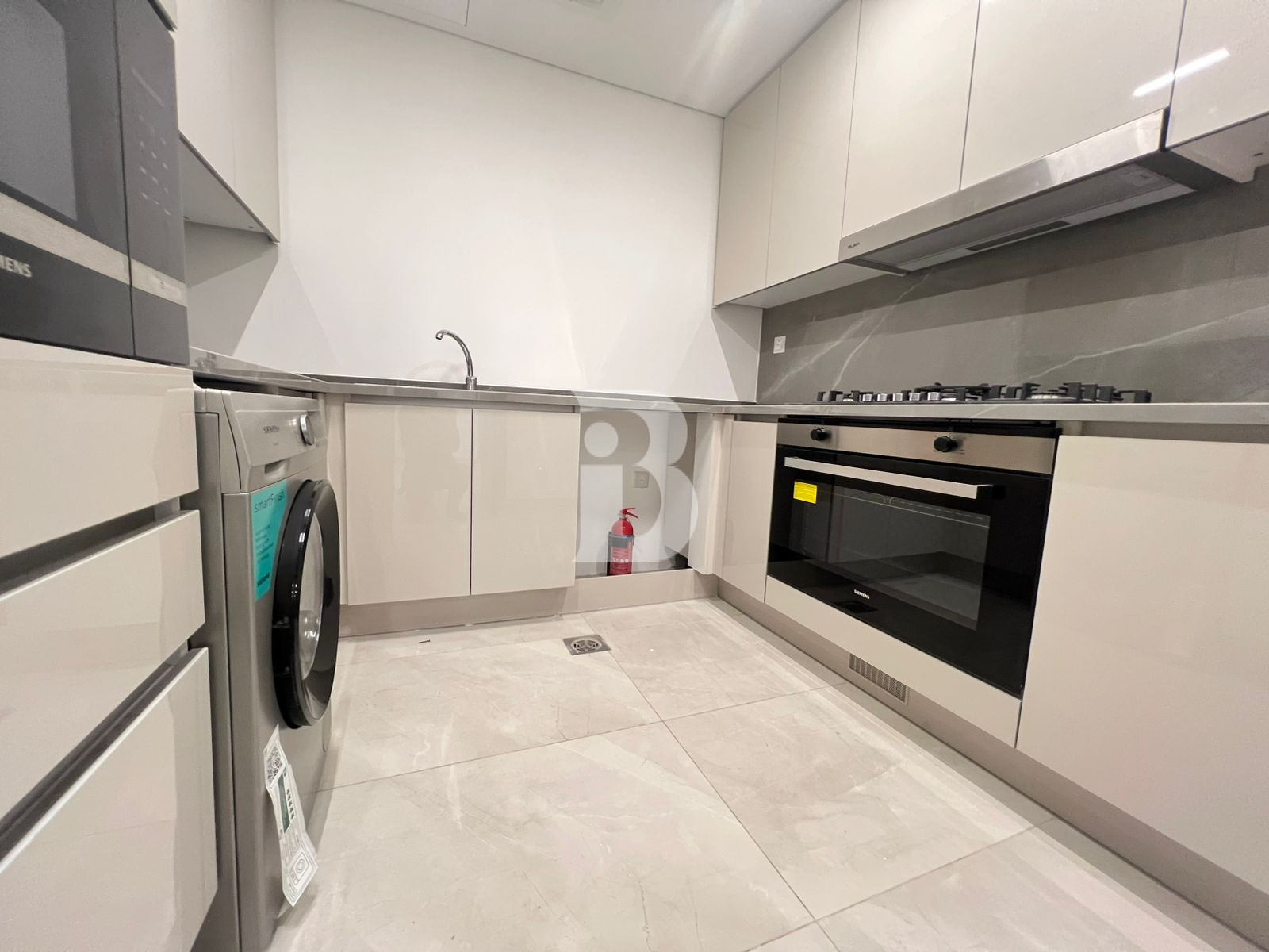 URGENTLY FOR RENT | BRAND NEW | PERFECT LOCATION