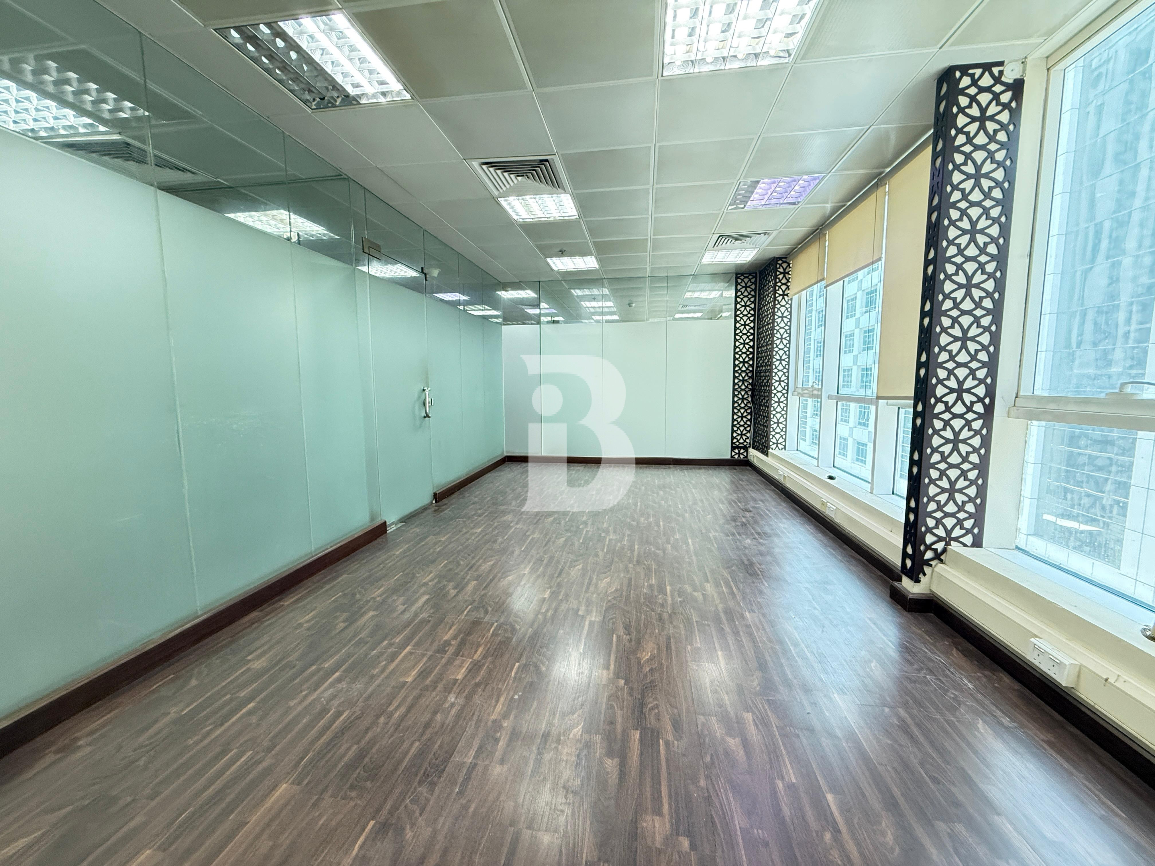 ULTRAA PREMIUM OFFICE | FITTED | BEST PRICE