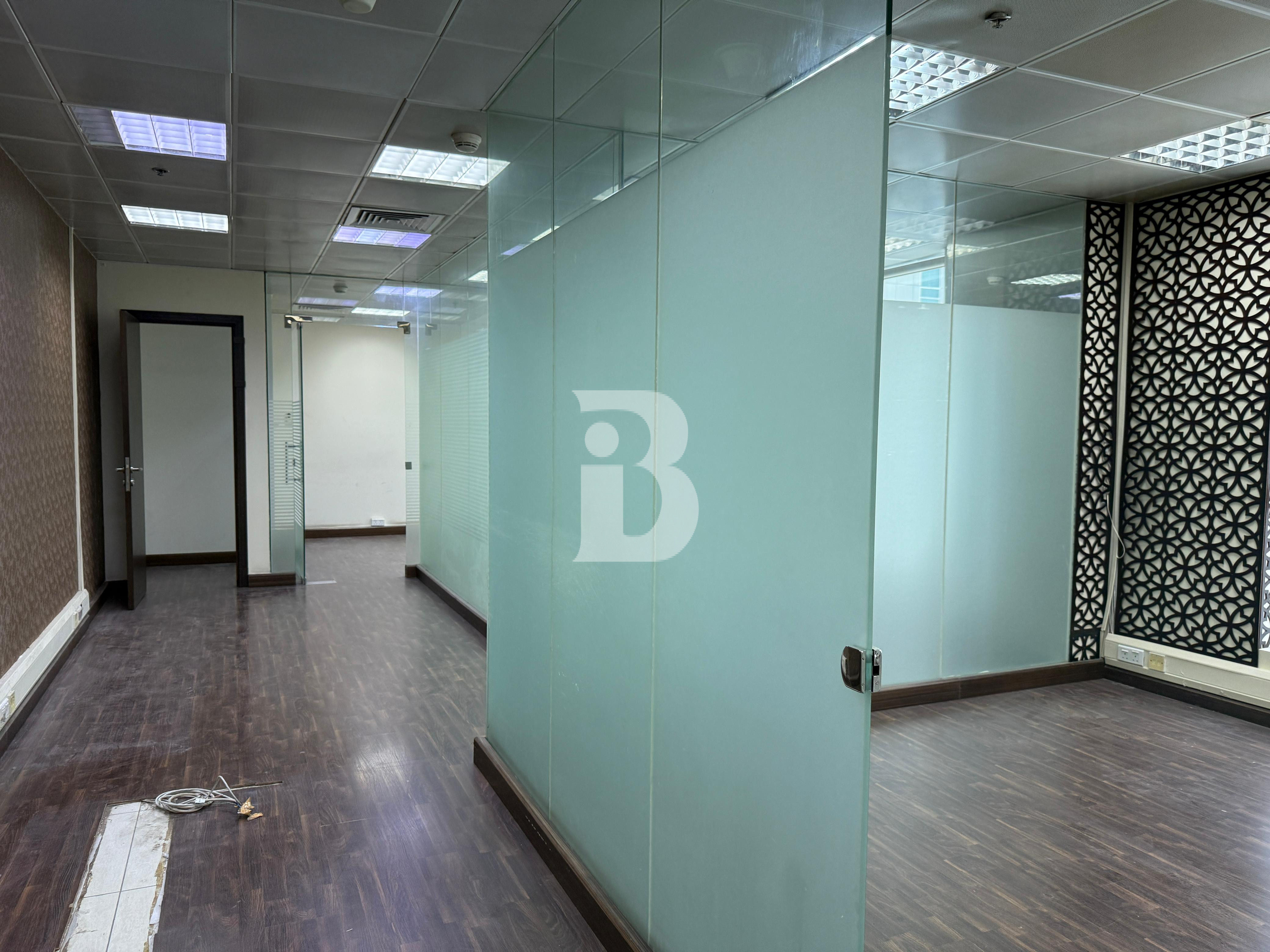 ULTRAA PREMIUM OFFICE | FITTED | BEST PRICE