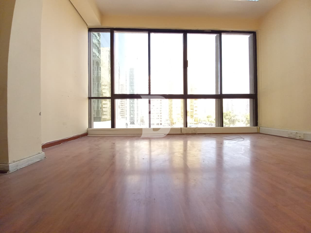 Parking Friendly | Charming Fully Fitted Office