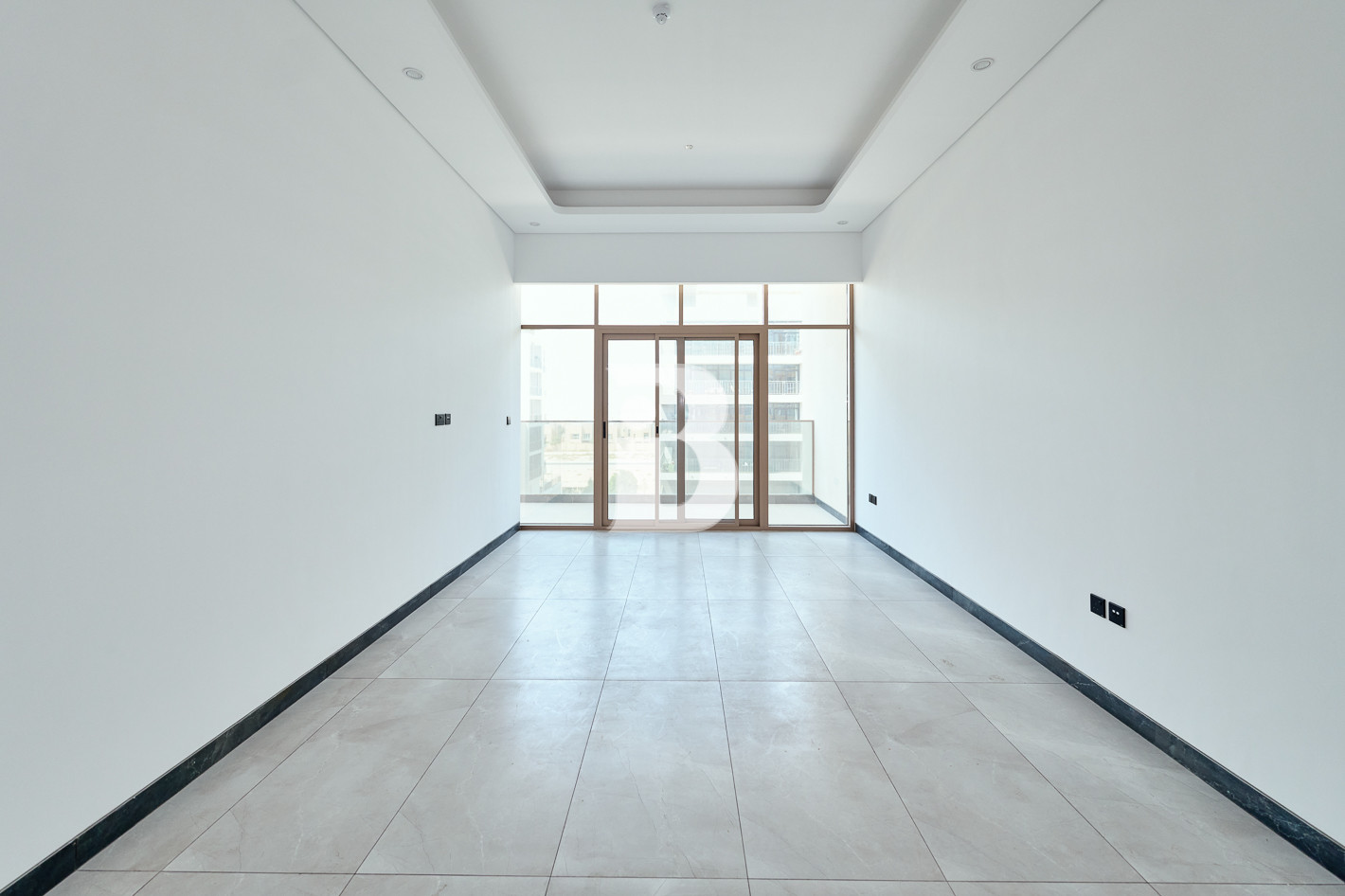 BRAND NEW | SPACIOUS |VACANT