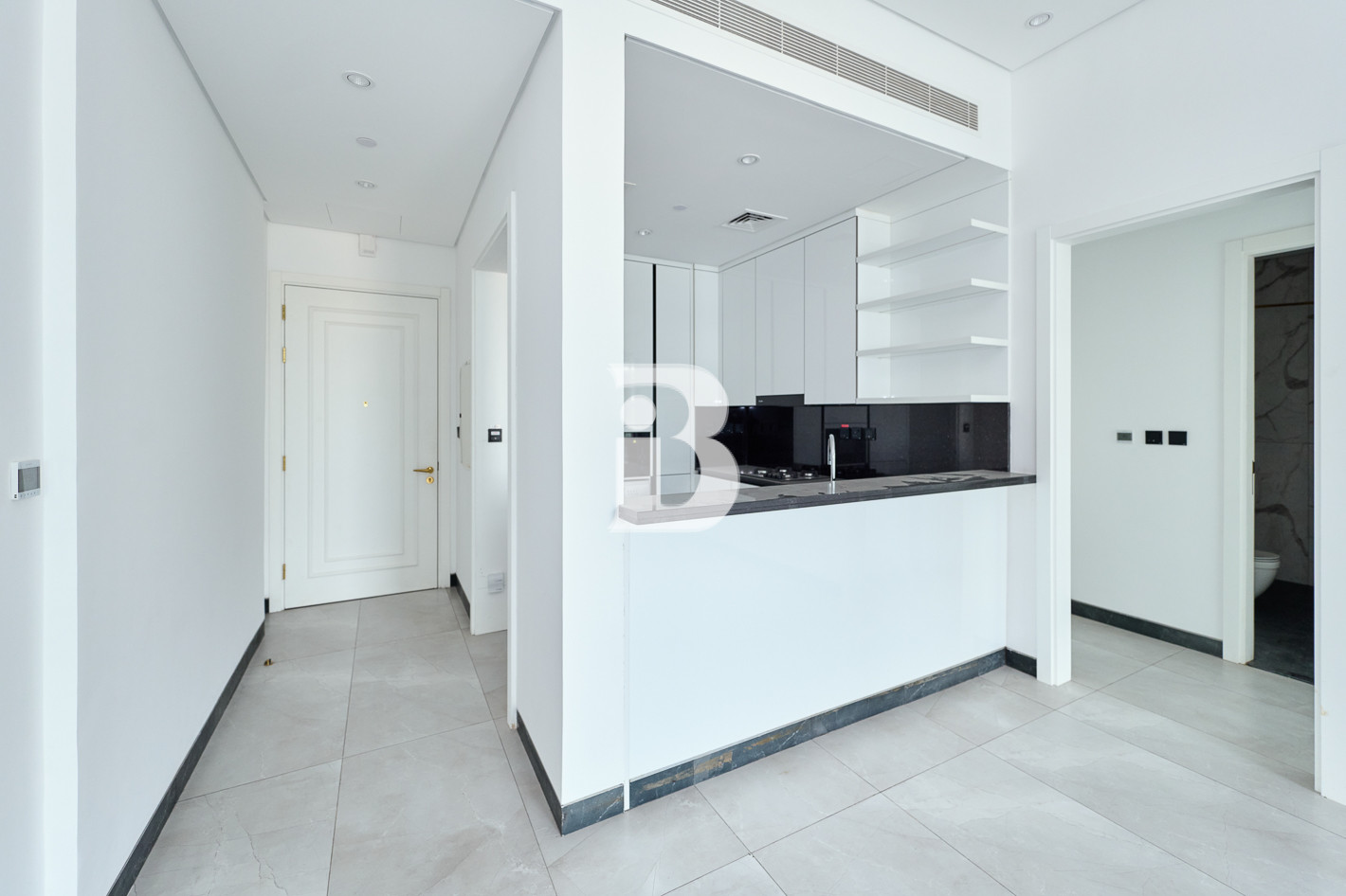 BRAND NEW | SPACIOUS |VACANT