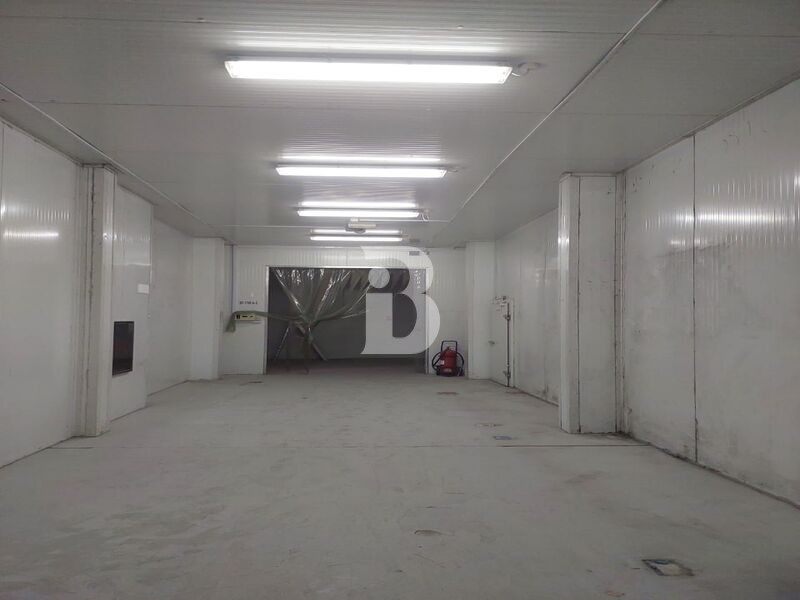 Prime Warehouse|Strategic location|High Visibility