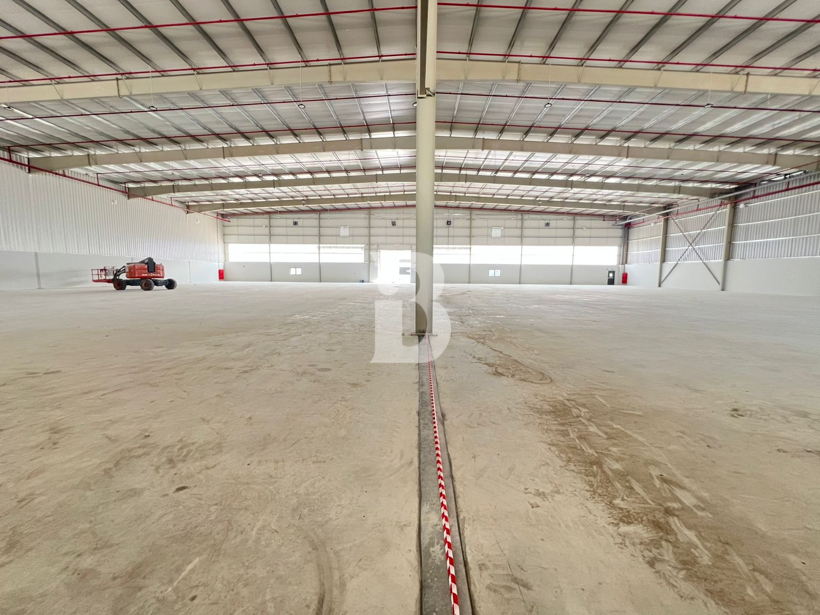 1000 KW 34340 Sqft Brand New Warehouse in DIC