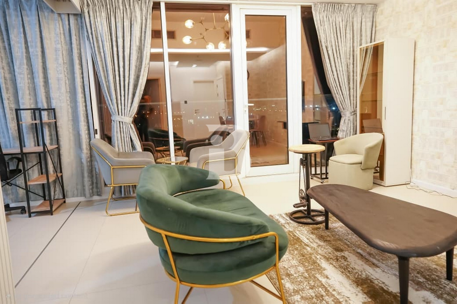 CONVERTIBLE INTO 2BED | FURNISHED | HIGH RISE