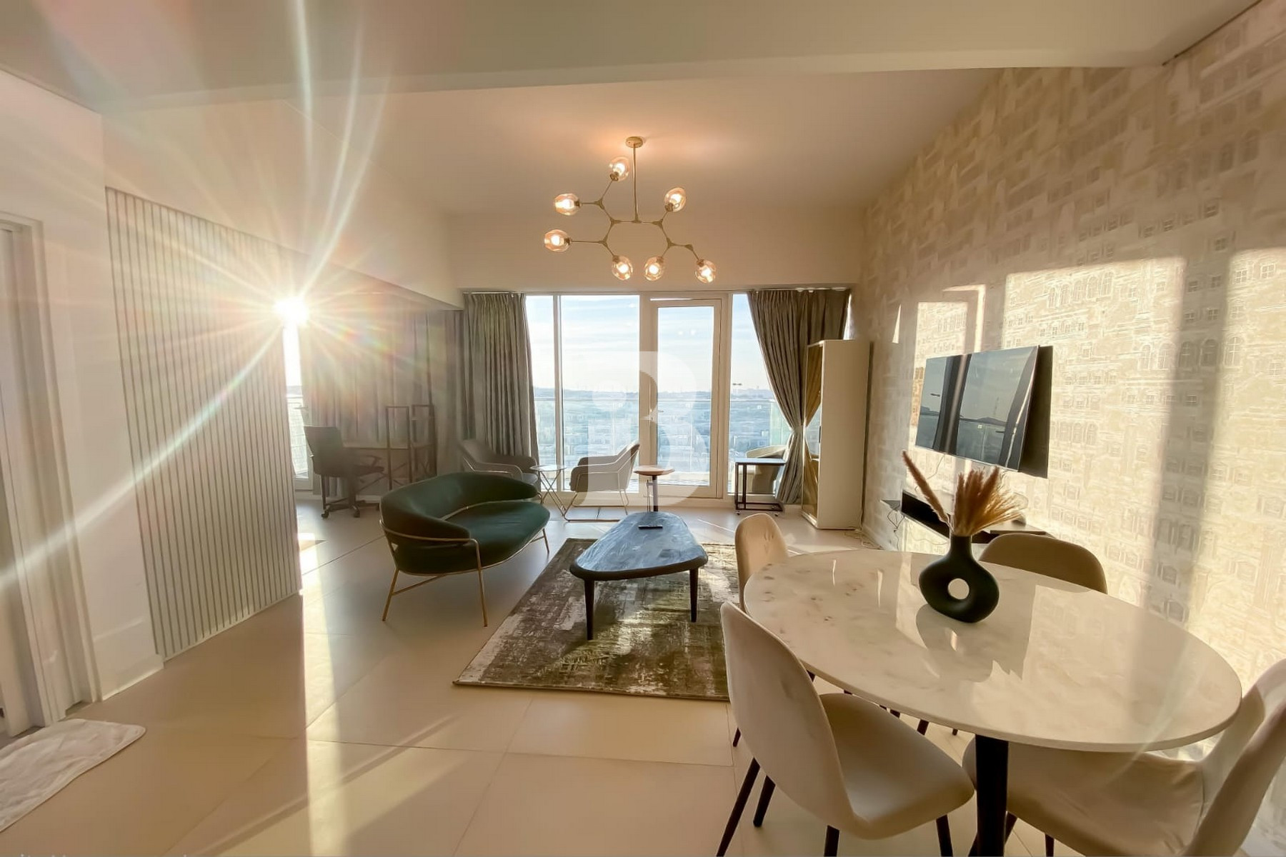 CONVERTIBLE INTO 2BED | FURNISHED | HIGH RISE