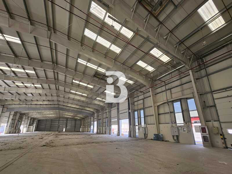 3229 SQFT | Excellent Access & Connectivity