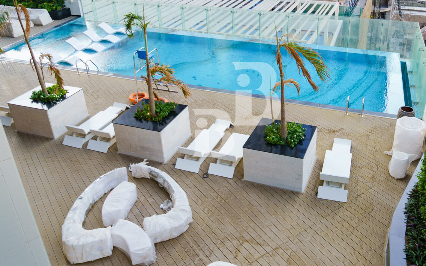BURJ VIEW | HIGH FLOOR | FURNISHED | NO AGENTS