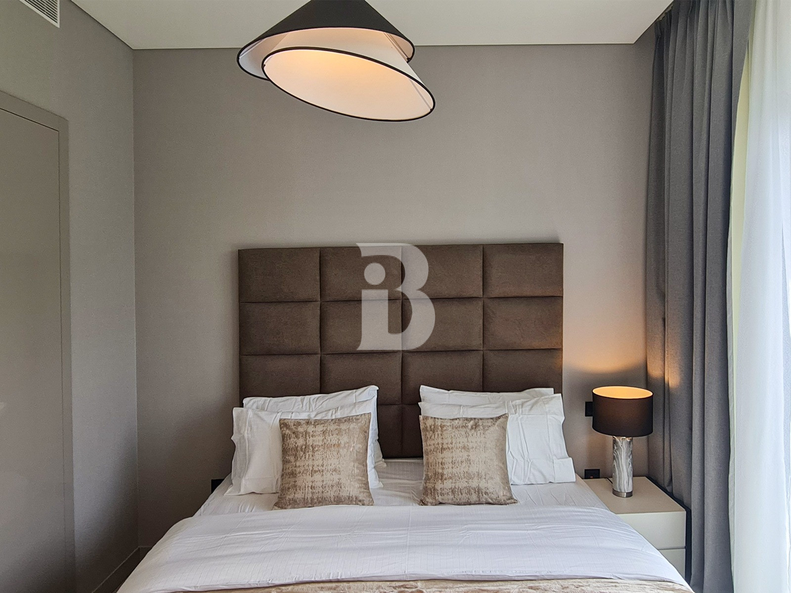 Offer Price| High end Furnished| Downtown view