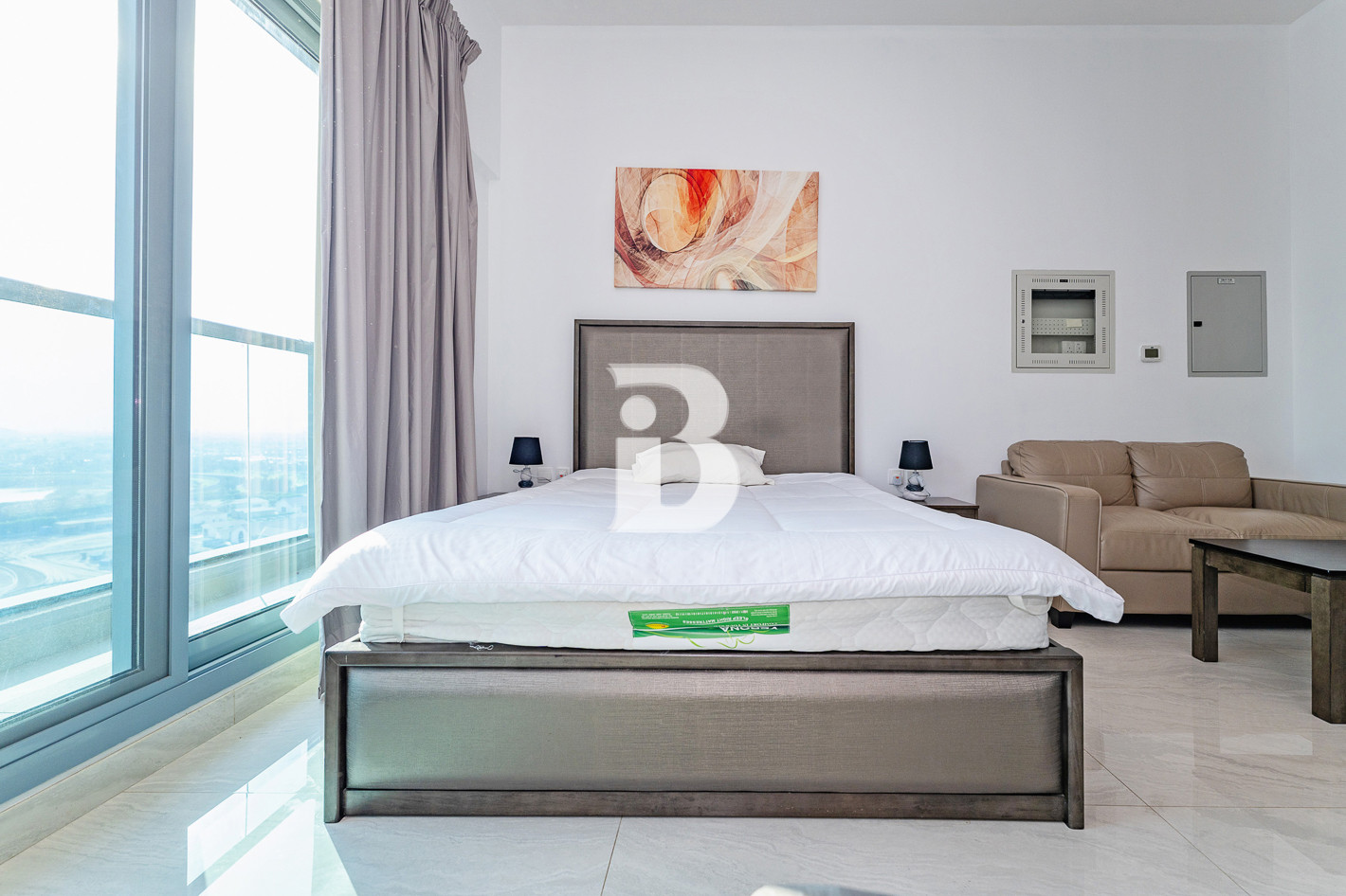 GREAT PRICE | Furnished | VACANT CALL NOW