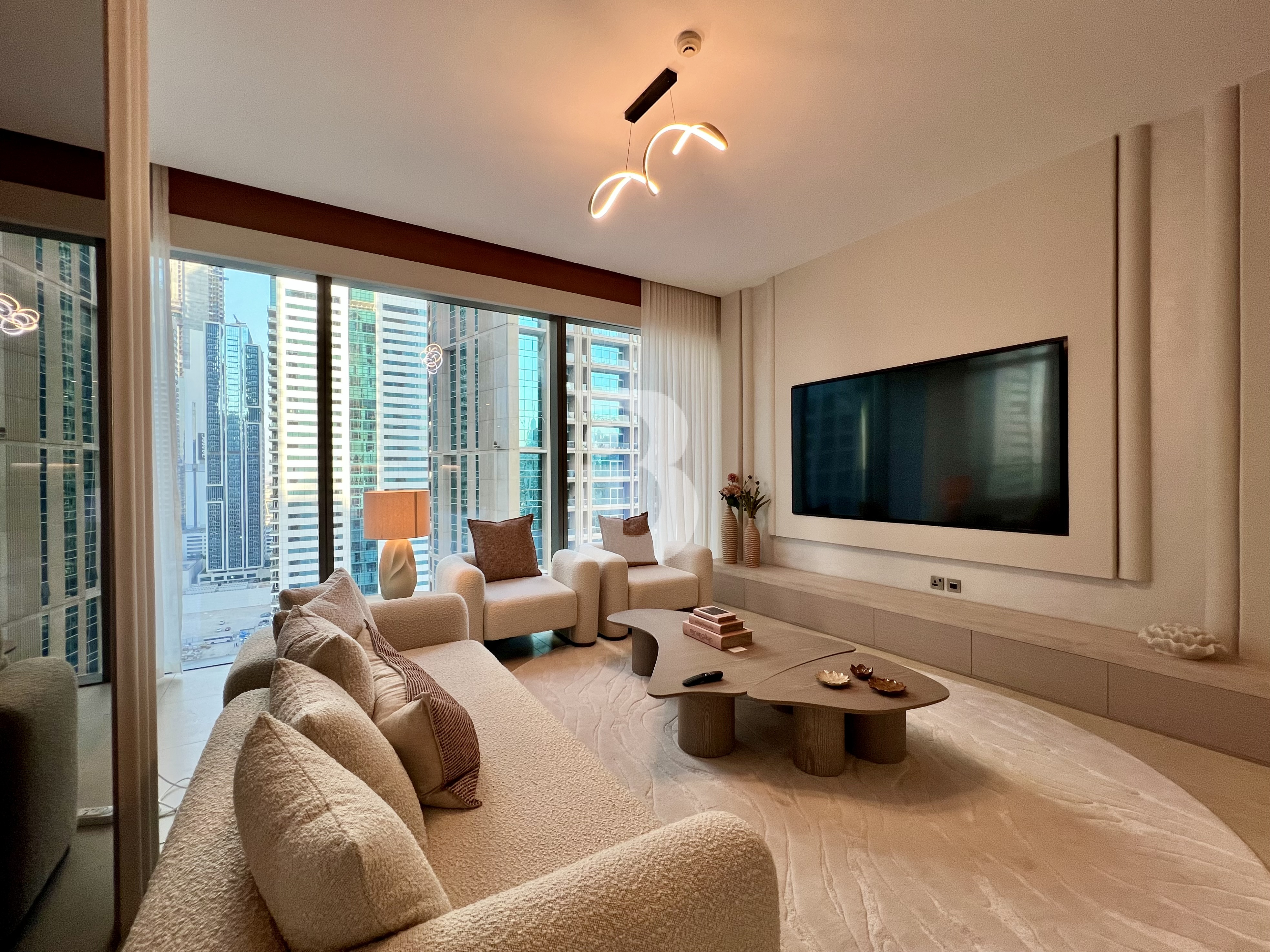 Multiple Cheques | Renovated | Vacant