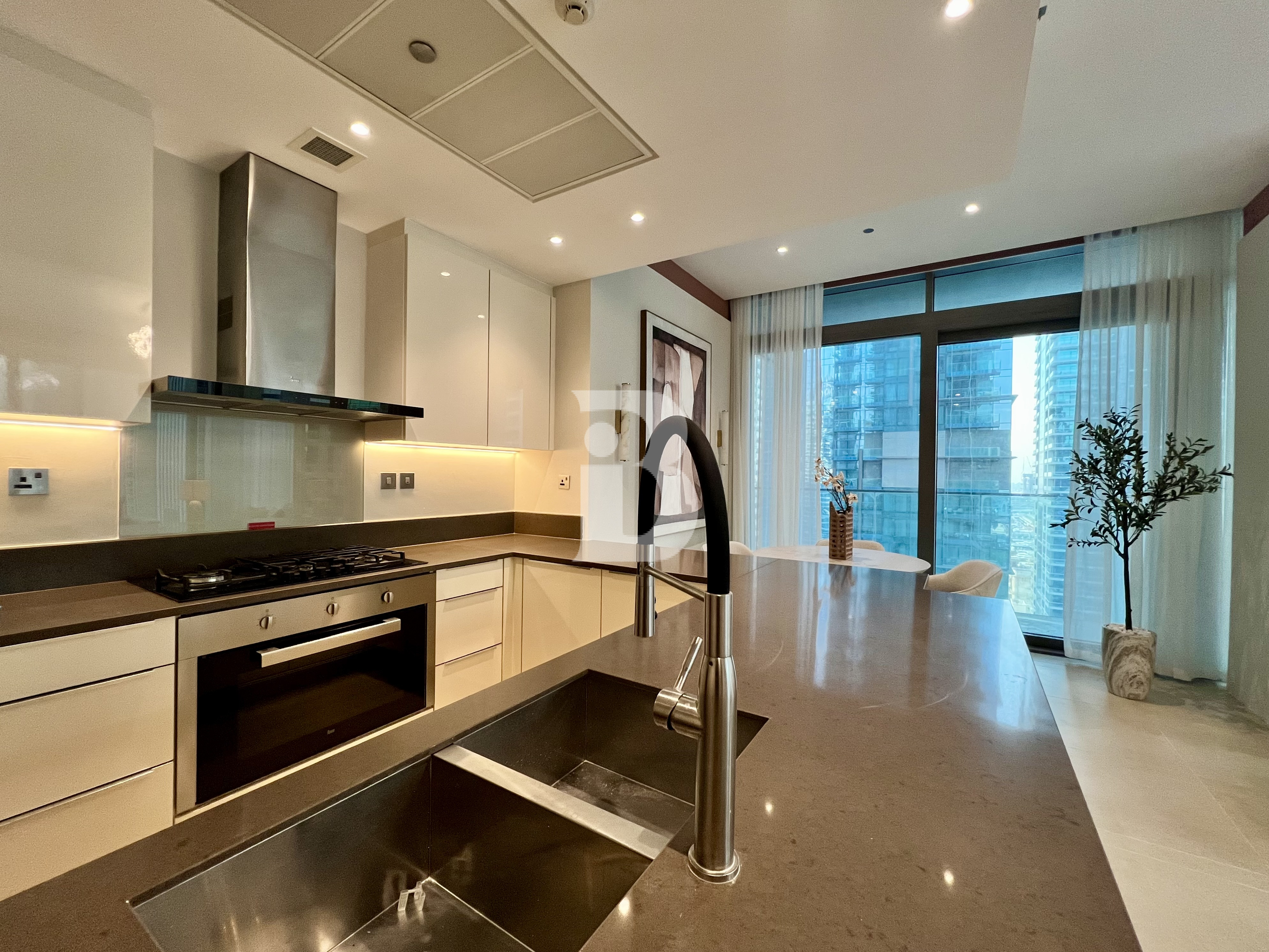 Multiple Cheques | Renovated | Vacant