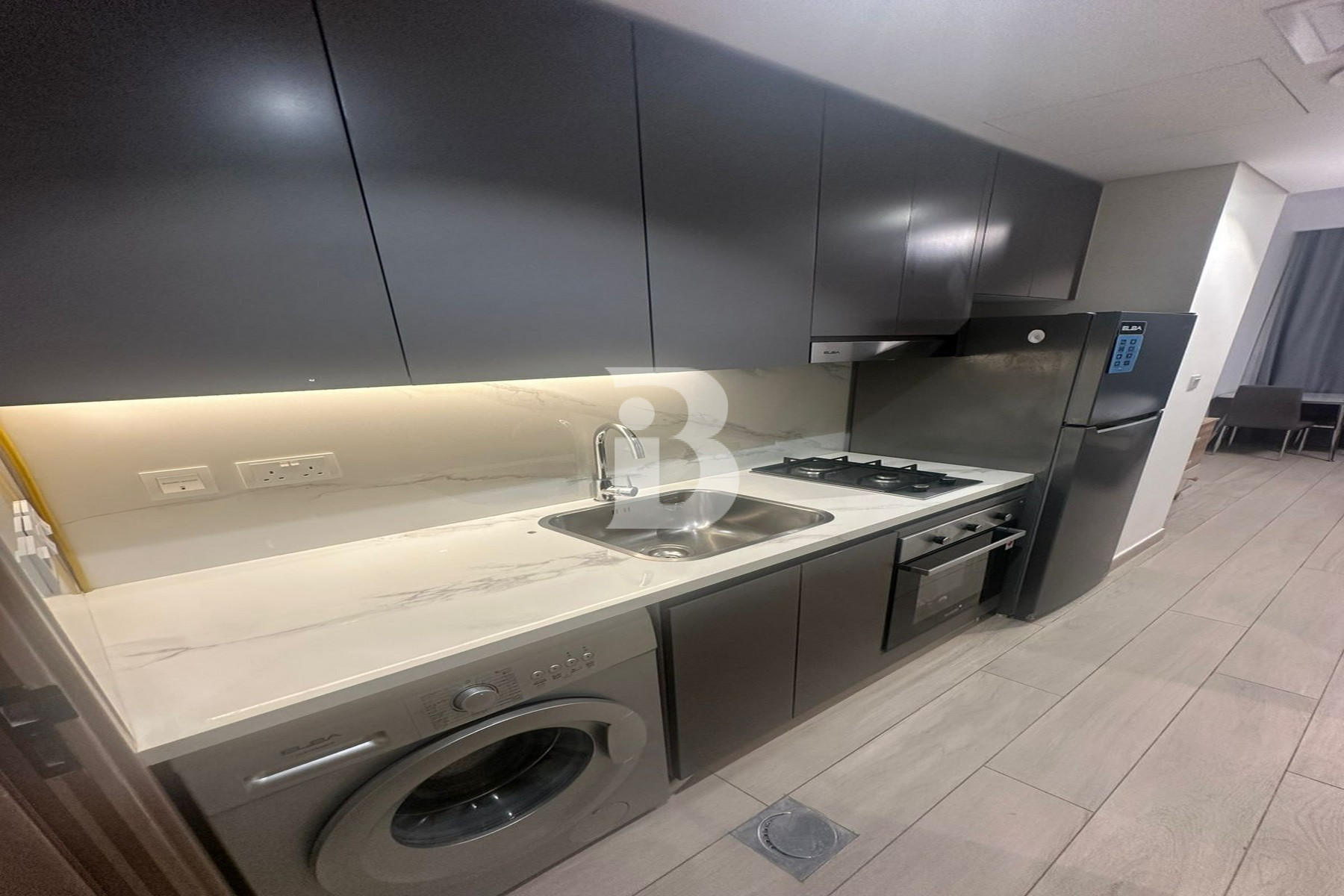 BEST DEAL| SEMIFURNISHED | VACANT | OPEN VIEW