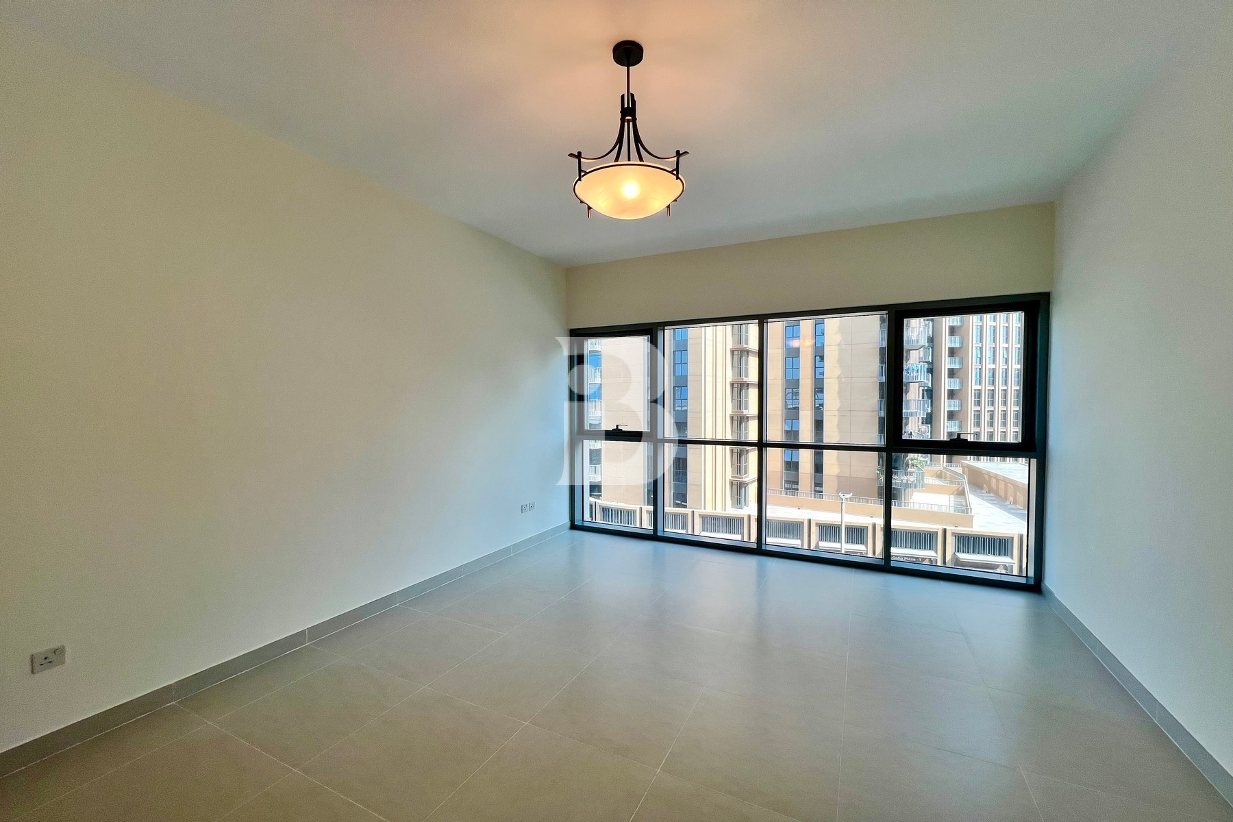 UNFURNISHED I GREAT AREA I NEW APARTMENT