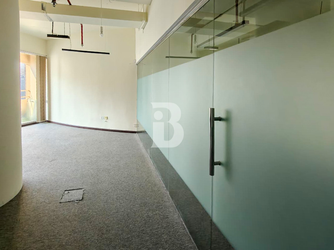 FITTED | VACANT | CANAL VIEW | LESS TRAFFIC