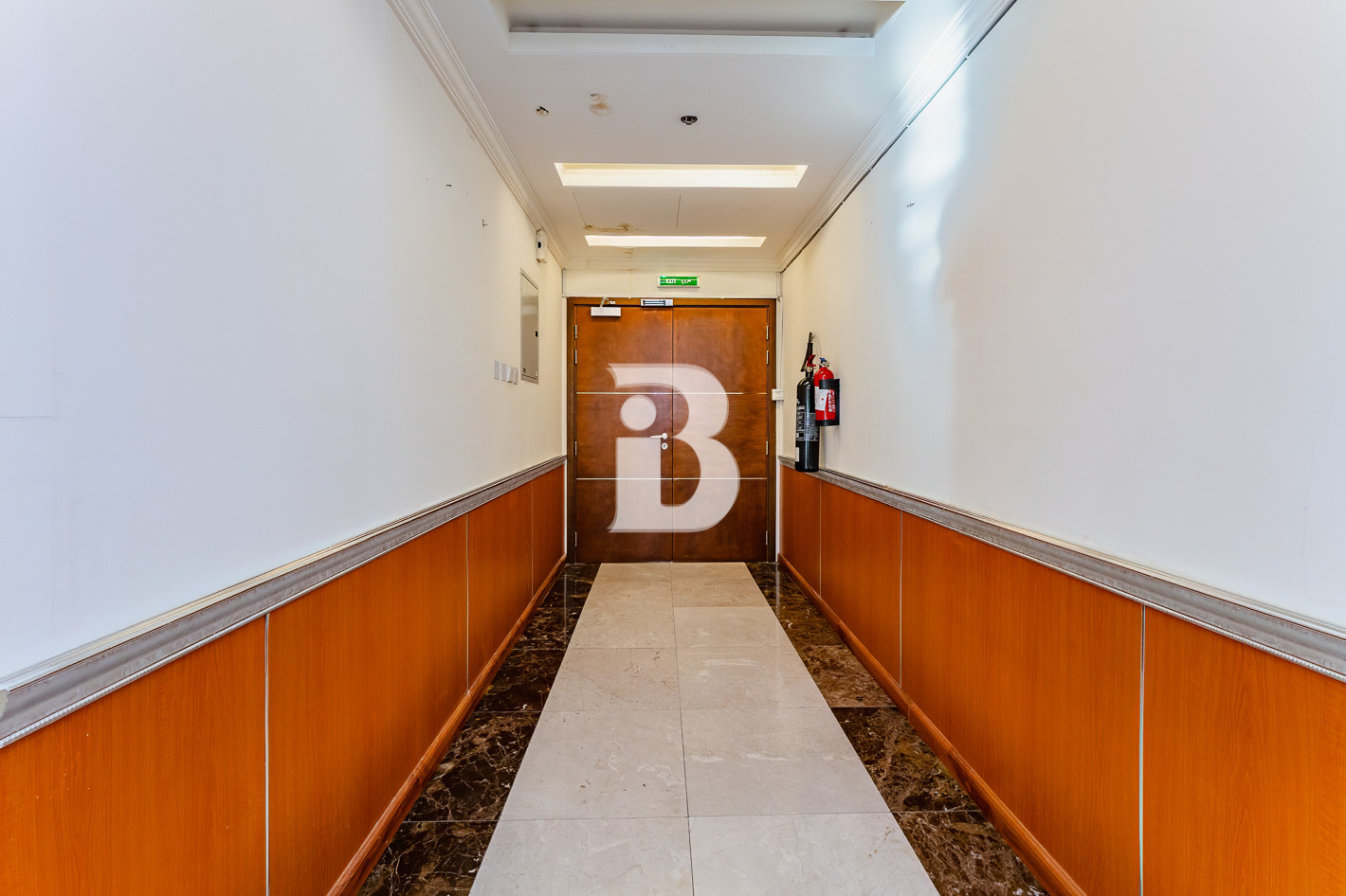 VASTU UNIT|HIGH FLOOR| UPGRADED INTERIORS|