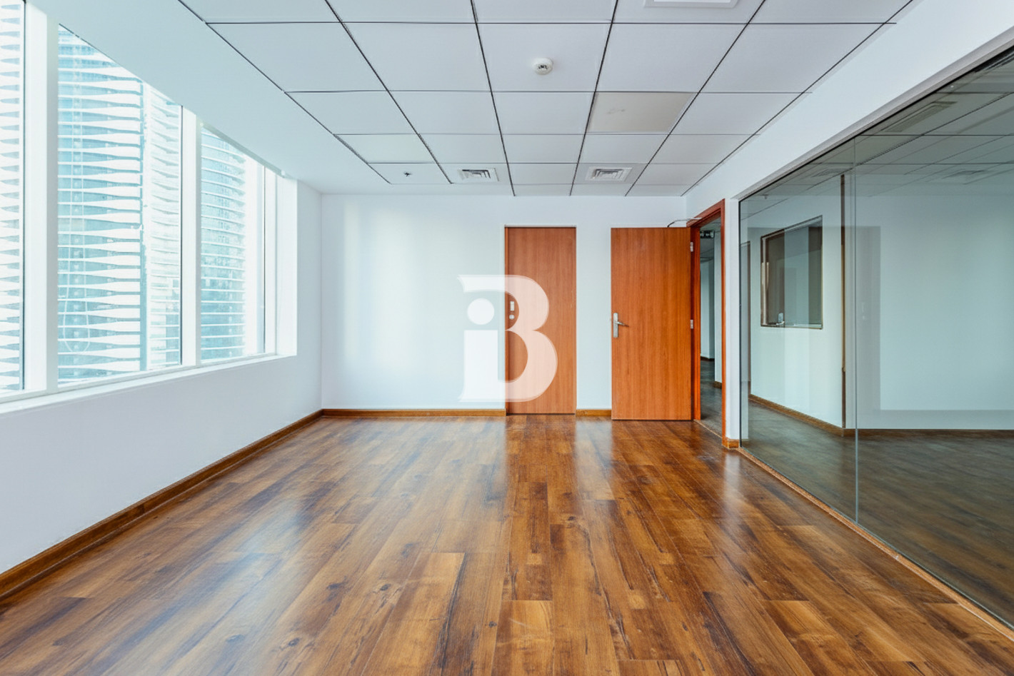 PARTITIONED OFFICE | 2PARKING | UNFURNISHED 3