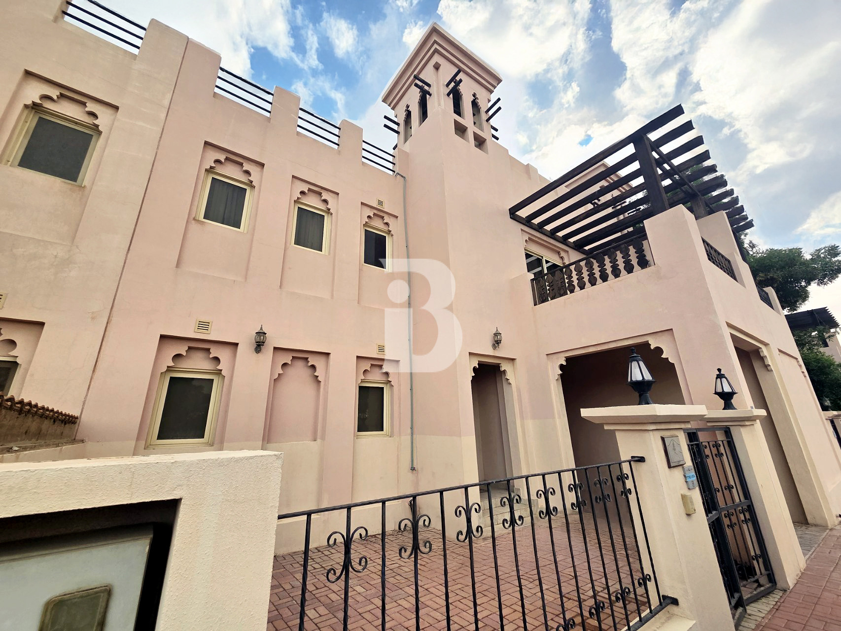 With Maids Townhouse | Fully Furnished