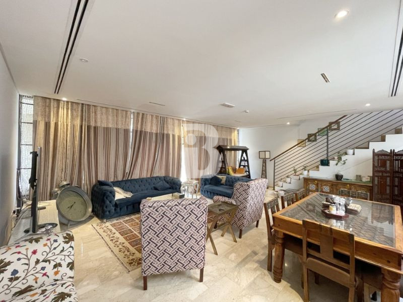 SPACIOUS | SINGLE ROW | 4BR | VACANT | FURNISHED