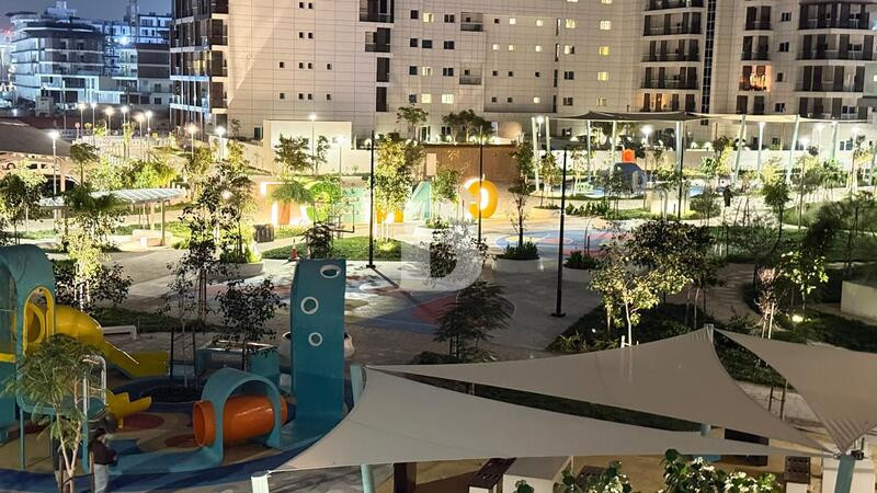 Corner | Large Layout | Park View | Ready to Move