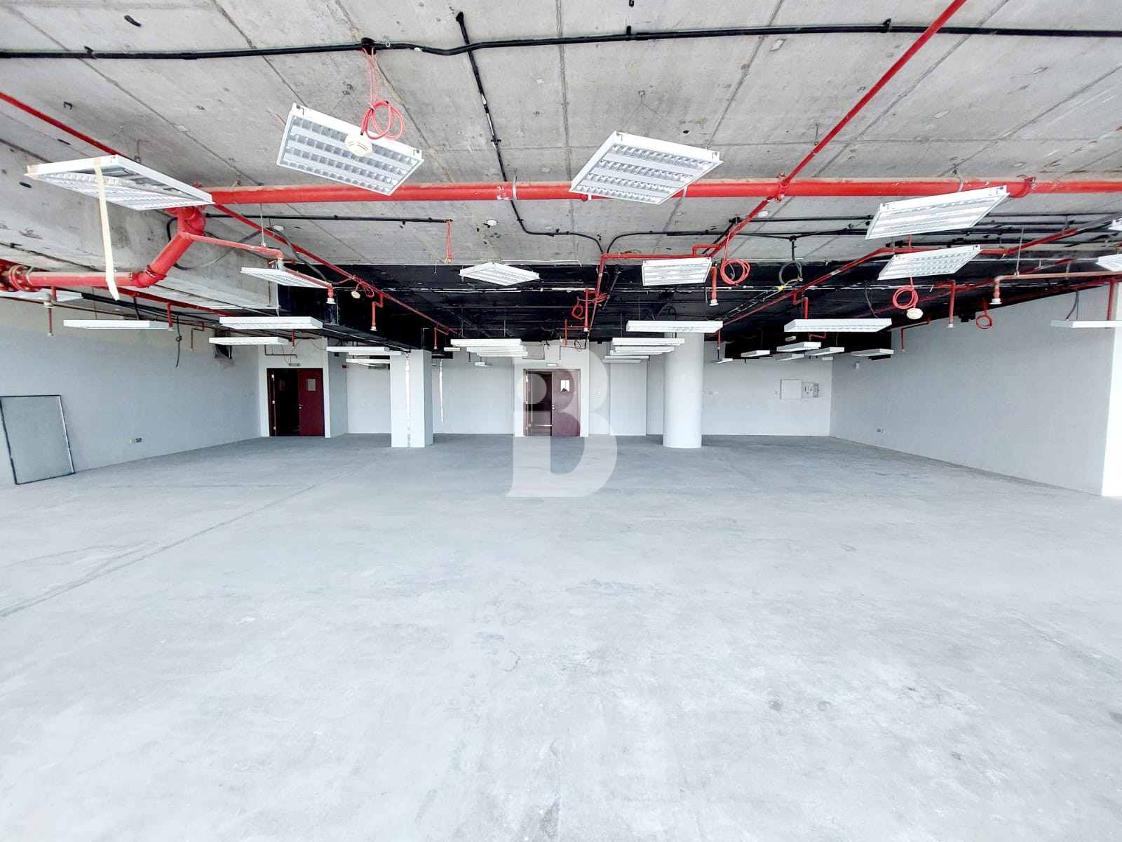 Visible & Accessible Office Space for Lease |Ready