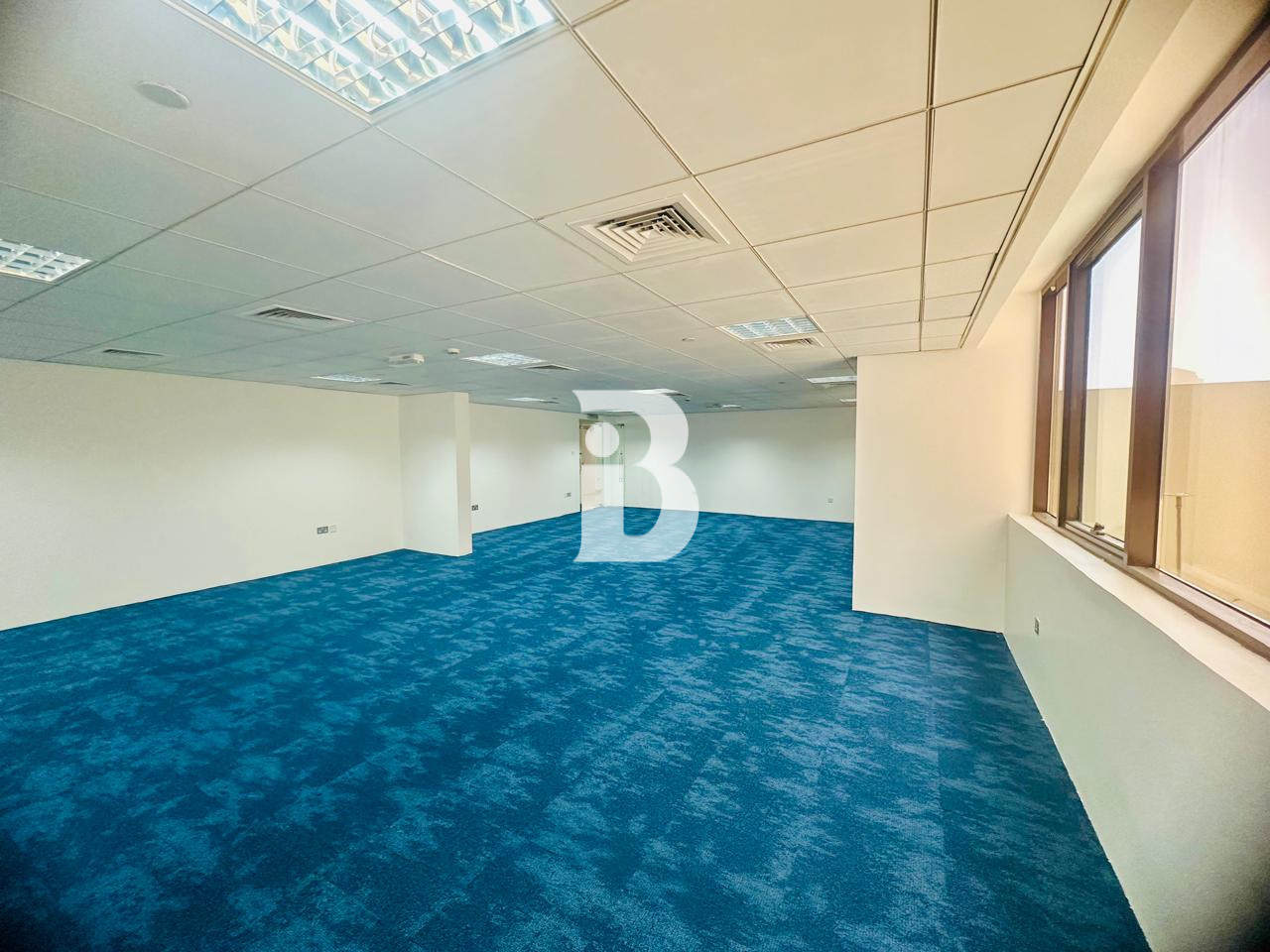 Half Floor | Spacious | Near Metro and Bus Stop