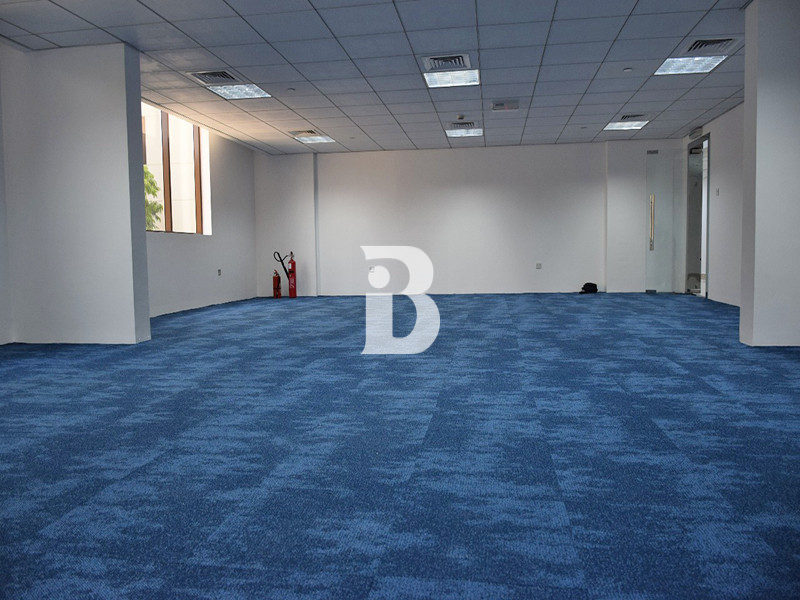 Full FLoor Office | Prime Location | DIP