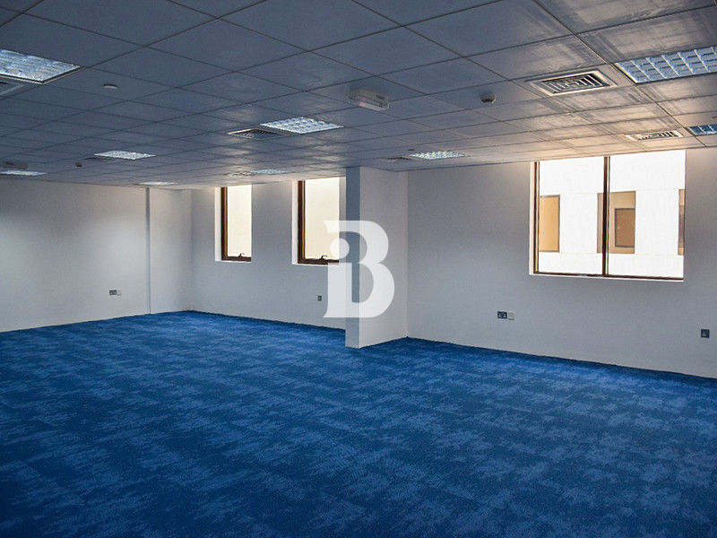 Half Floor | Prime Location | DIP