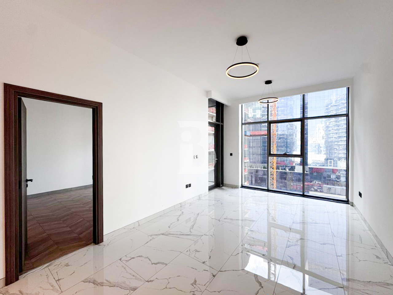 KEYS ON HAND | BRAND NEW | BRIGHT AND SPACIOUS