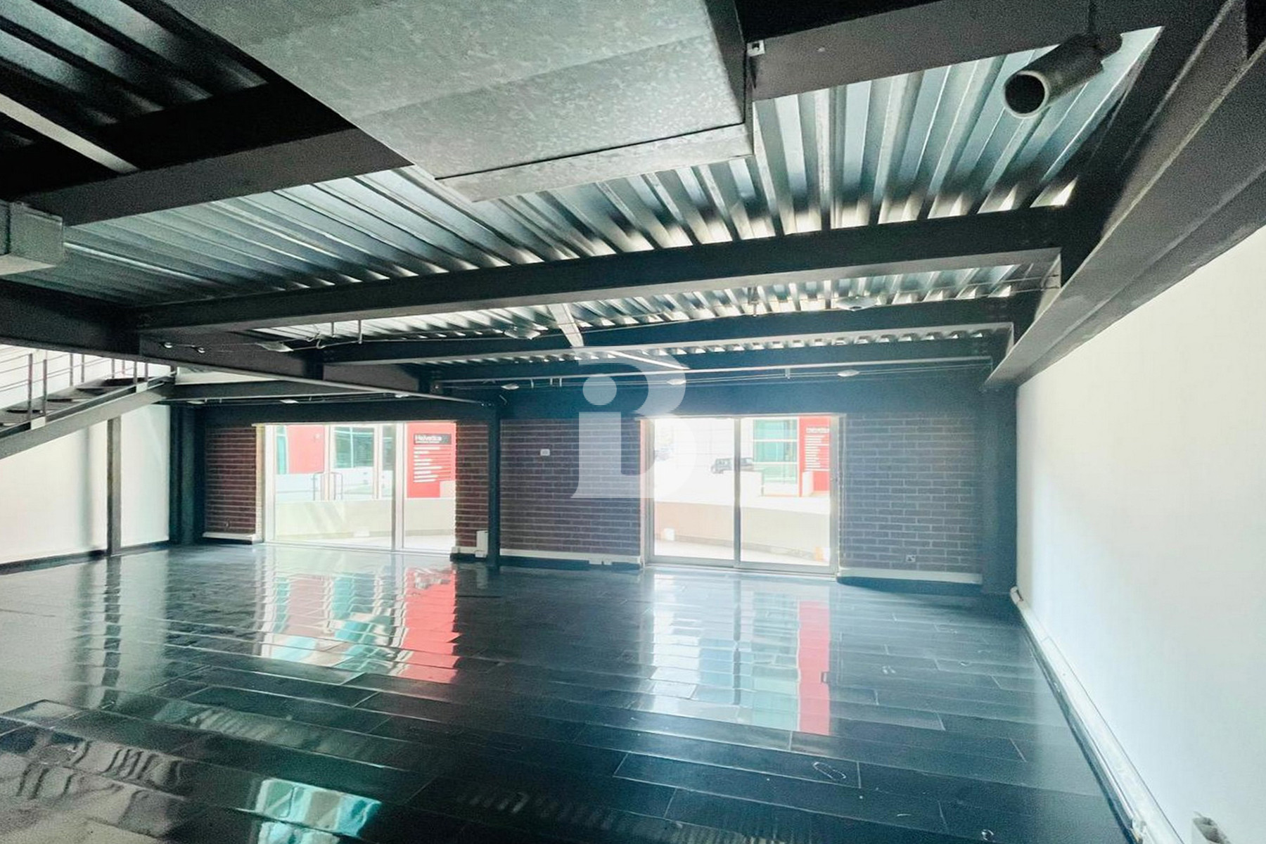 Fitted Duplex Office | Terrace | DDA License