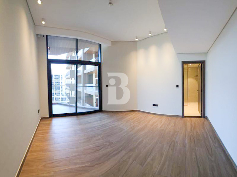 BRAND NEW |FULLY FURNISHED | LUXURY LIVING |
