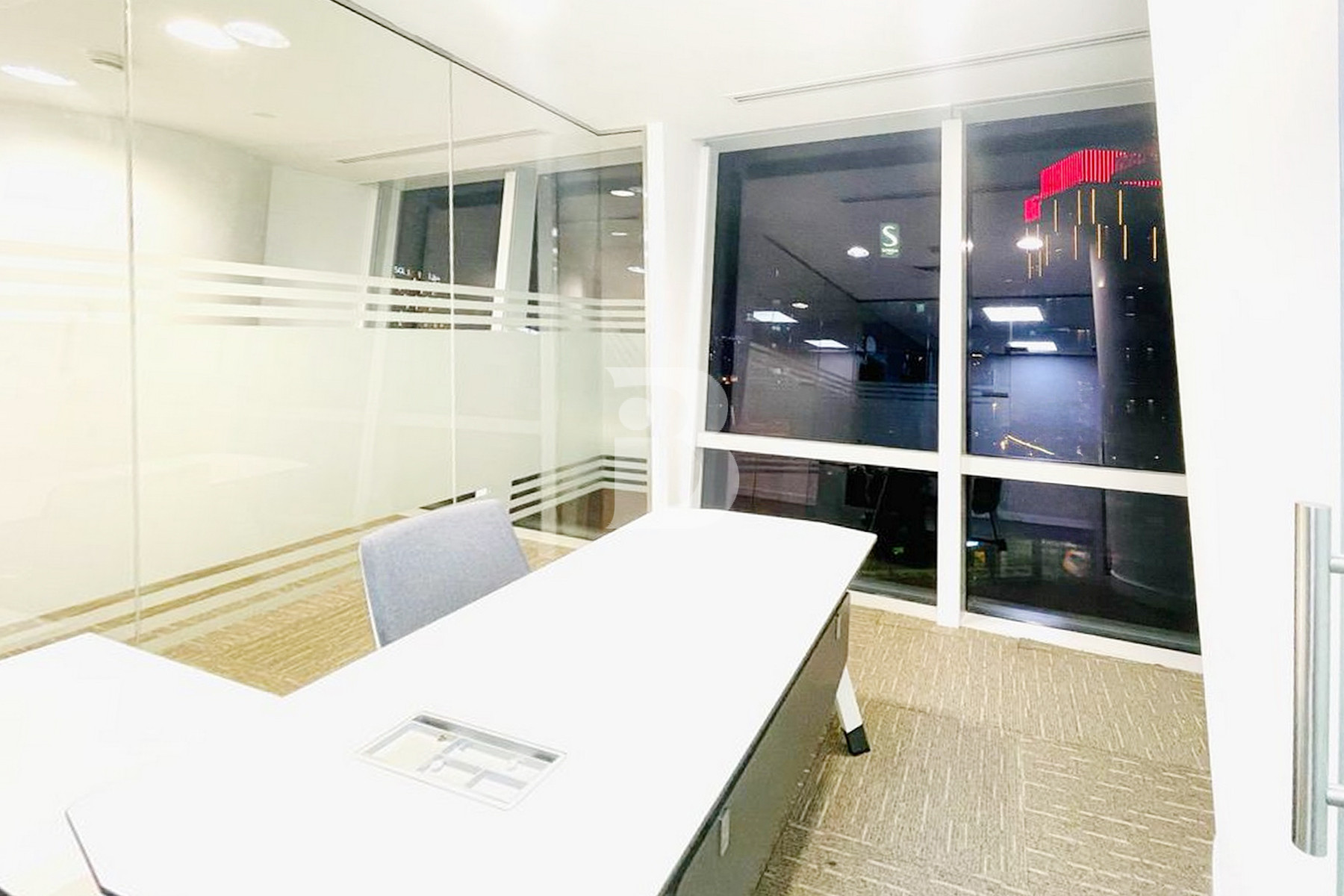 Fully Fitted Office I All Inclusive I Canal View