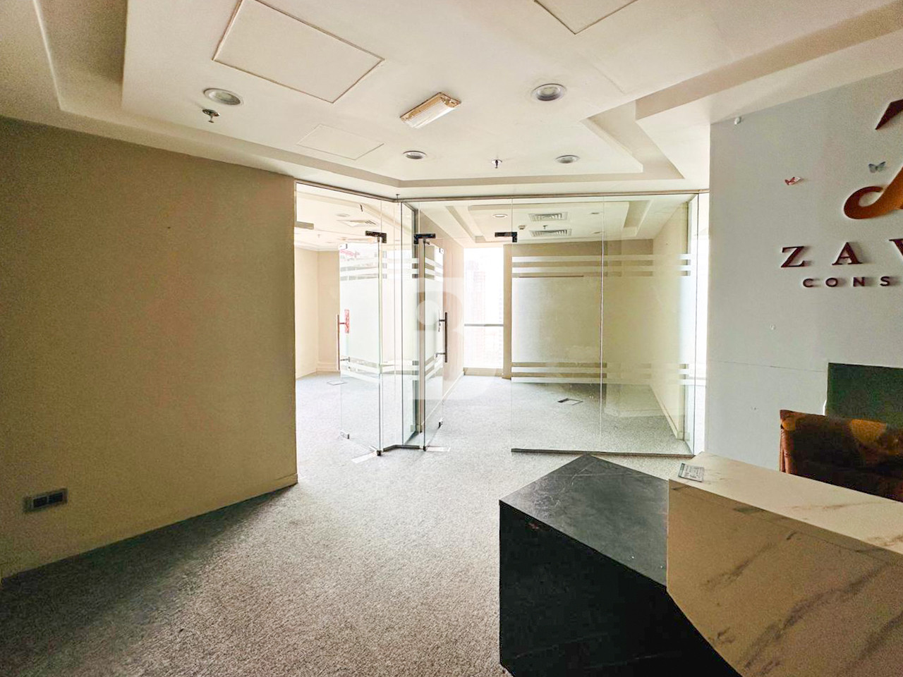 Fitted office I Prime Location I Near Metro