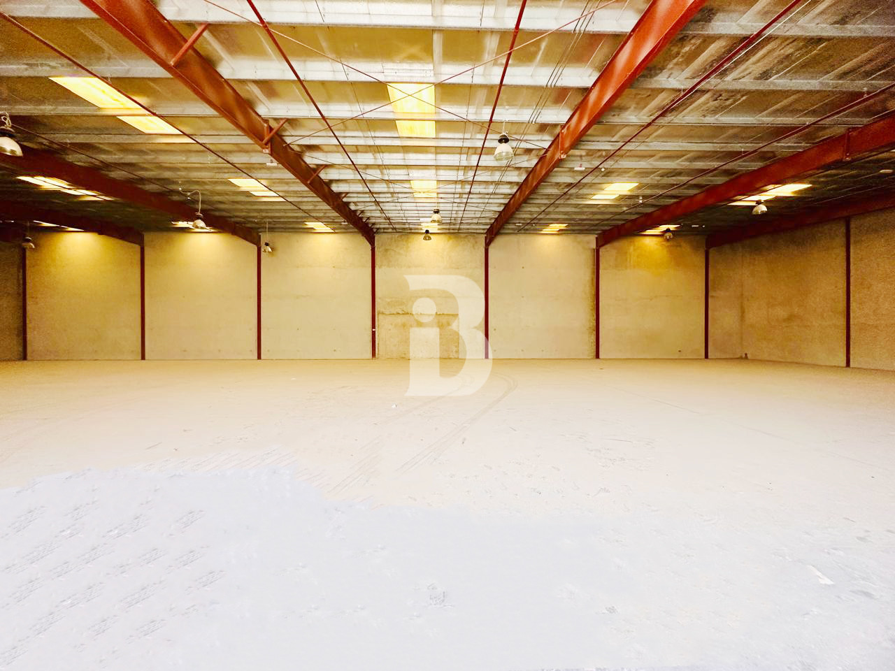 Spacious Warehouse in DIP with High Ceiling