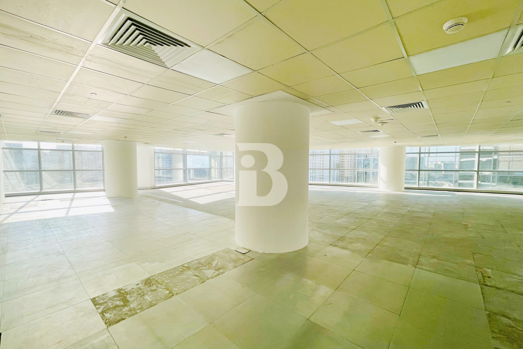 Ideal and Fitted Office | Best Views | Near Metro