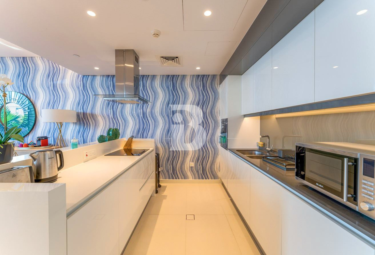 Stunning Unit | Fully Furnished | Ready To Move