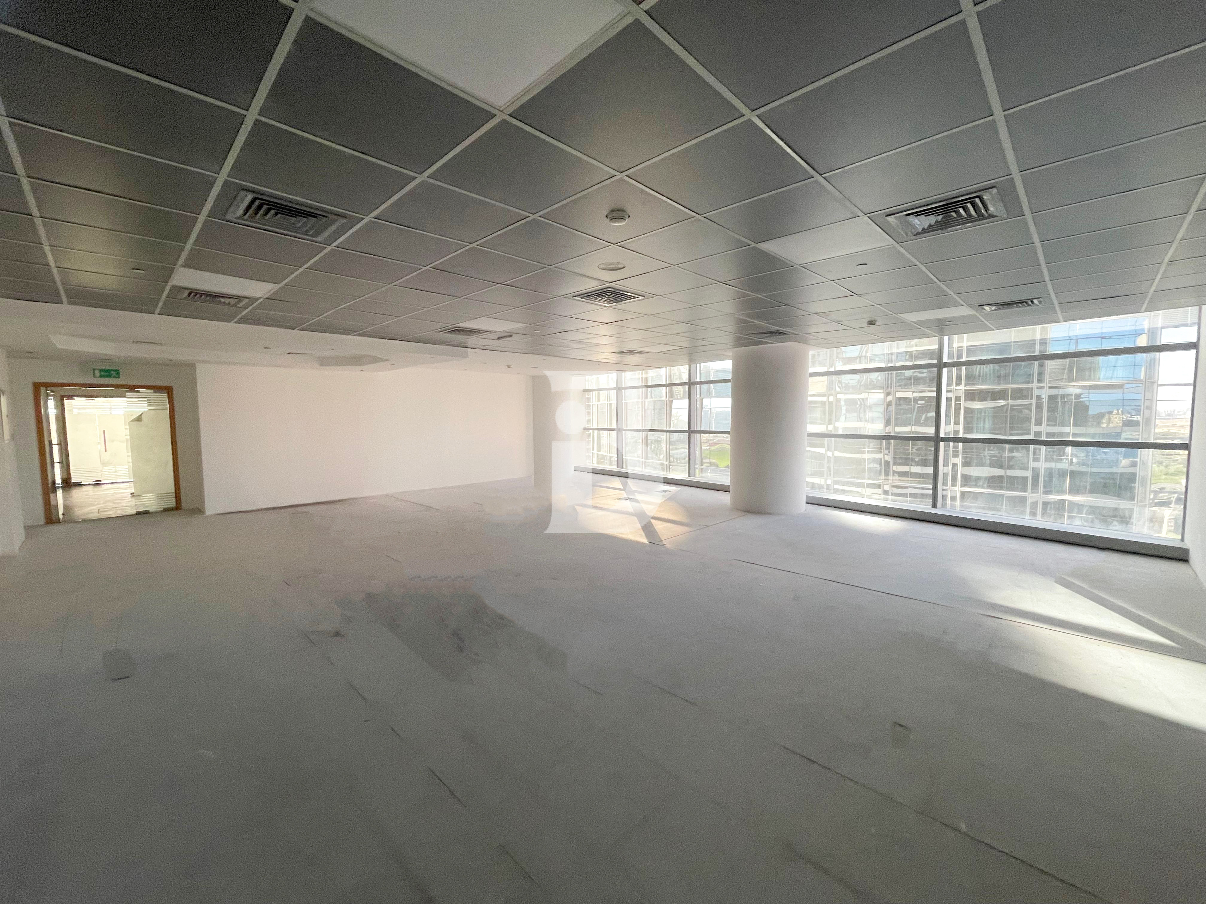 Ideal and Fitted Office | Best Views | Near Metro