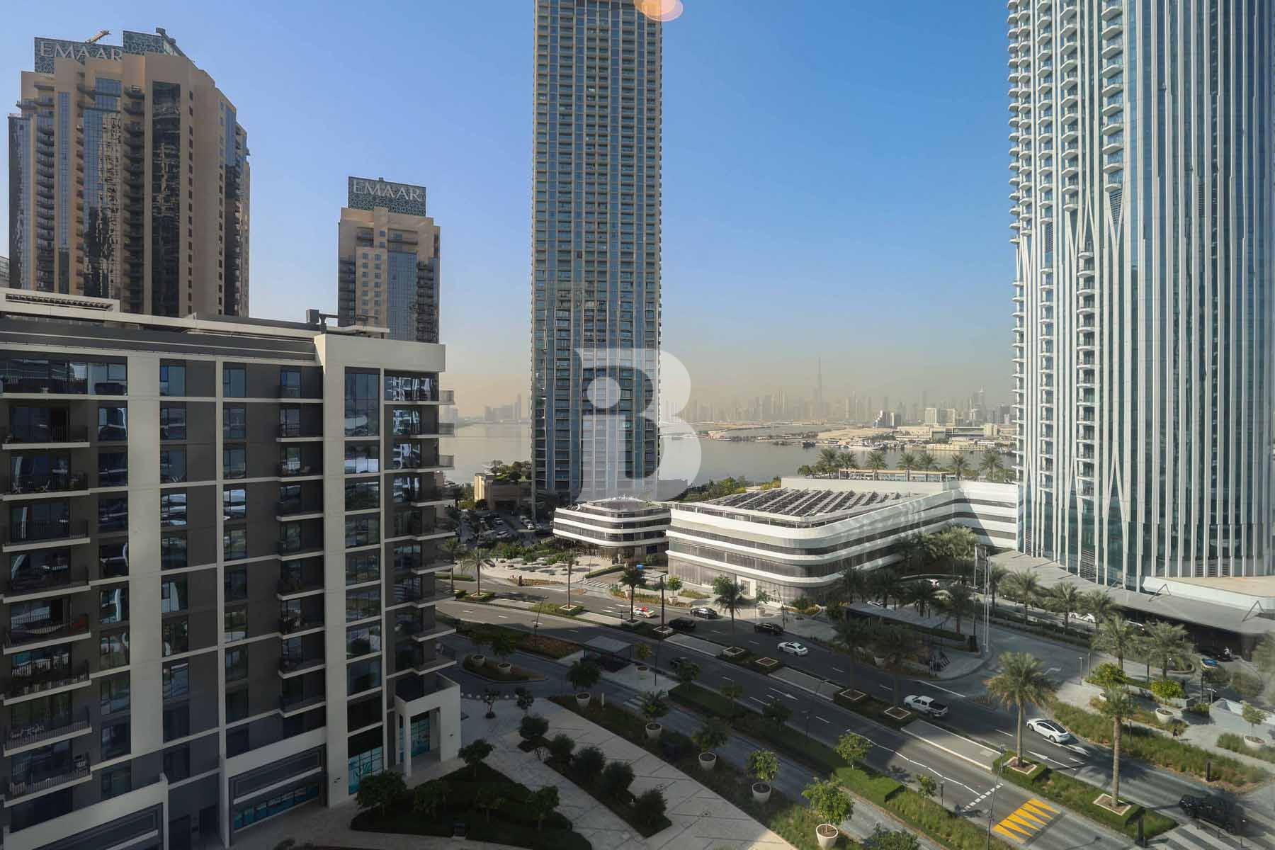 Upgraded | Modern and Sleek | Skyline Views