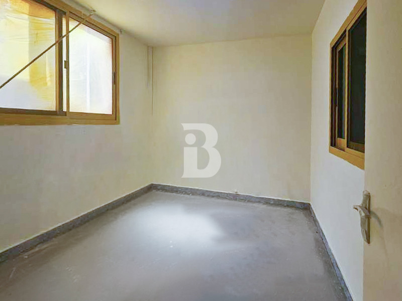 Warehouse with Excellent Access & Connectivity