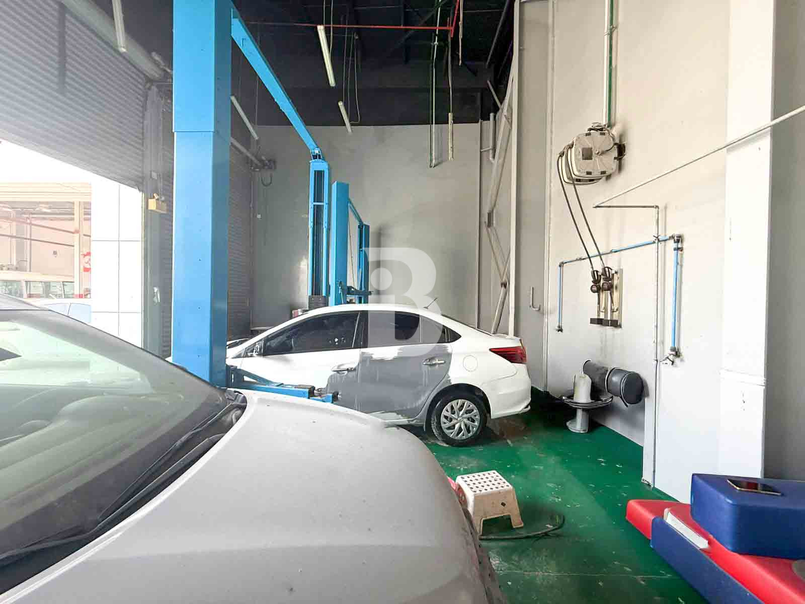Car services | No Tax | Premium Warehouse