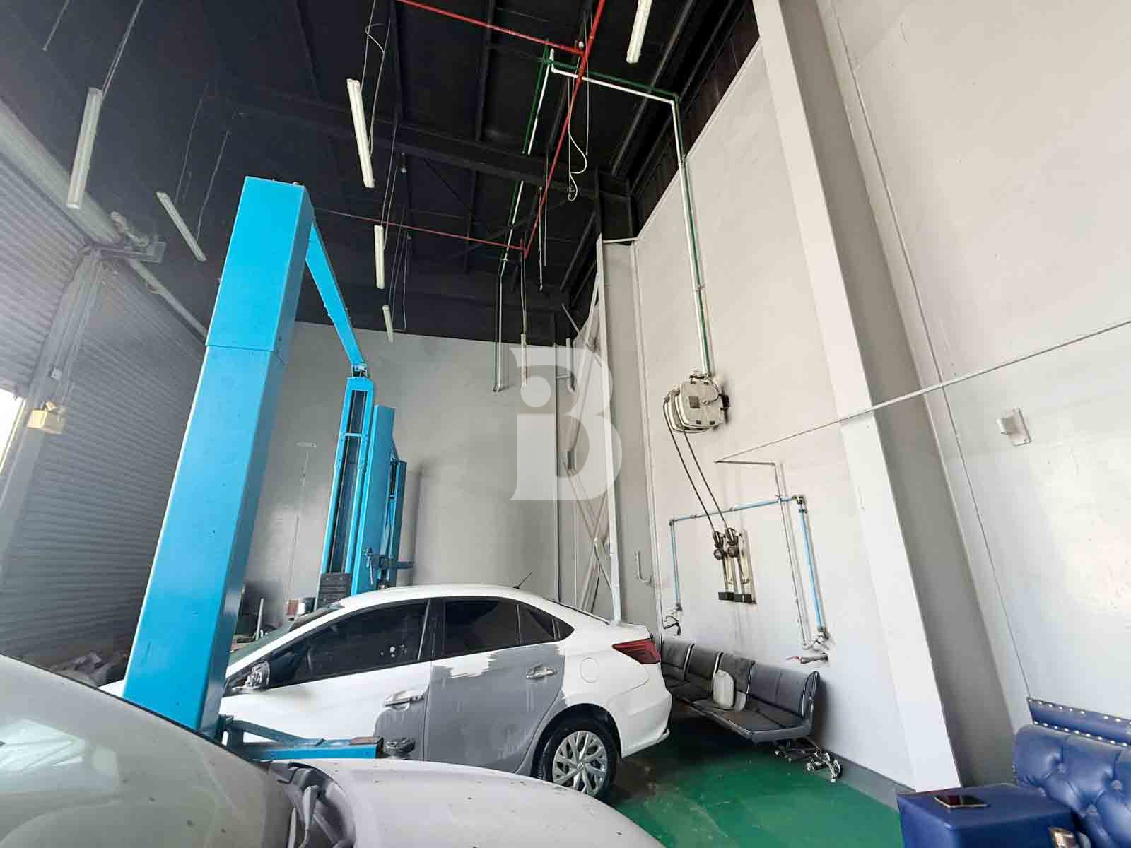 Car services | No Tax | Premium Warehouse