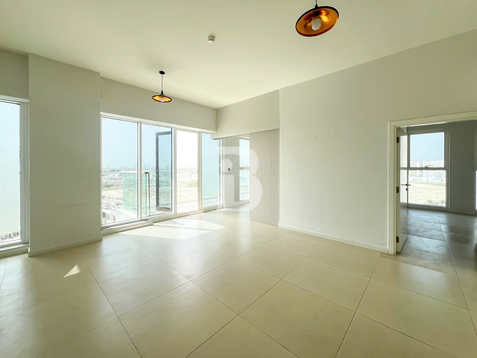 SPACIOUS | MODERN | HIGH RISE | BEST VIEW