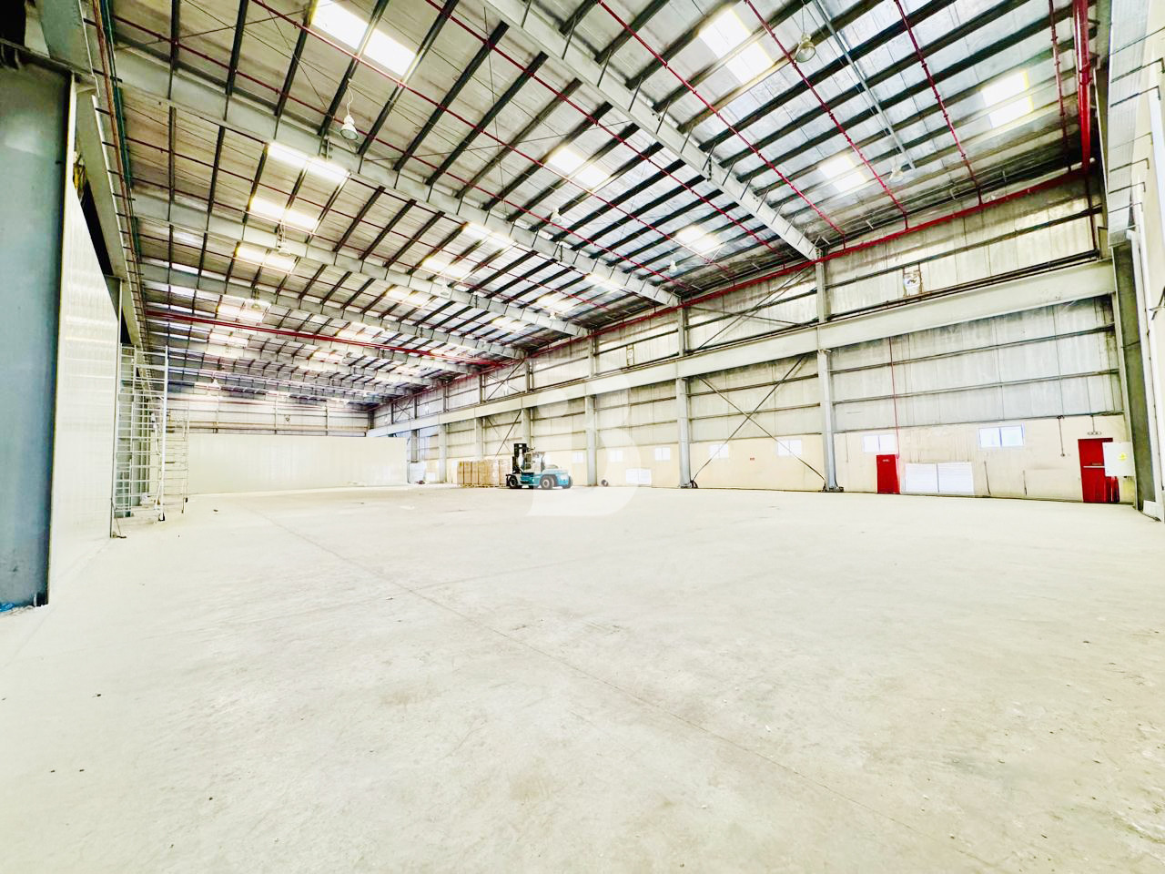 Shared Space | Ejari Provided | 10Mtr Height