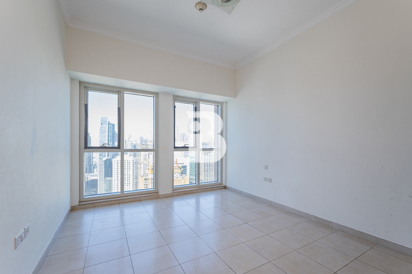 Spacious with Maid | Vacant | Canal &amp; Burj View