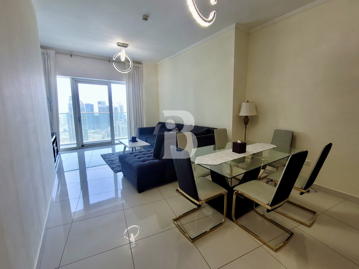 Canal Views | Spacious | Vacant