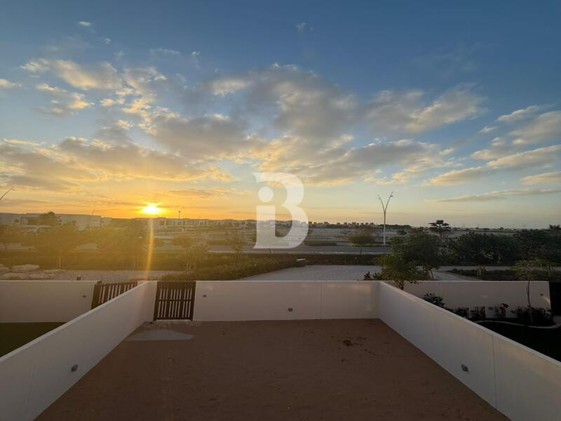 Single Row |Brand New | Ready To Move