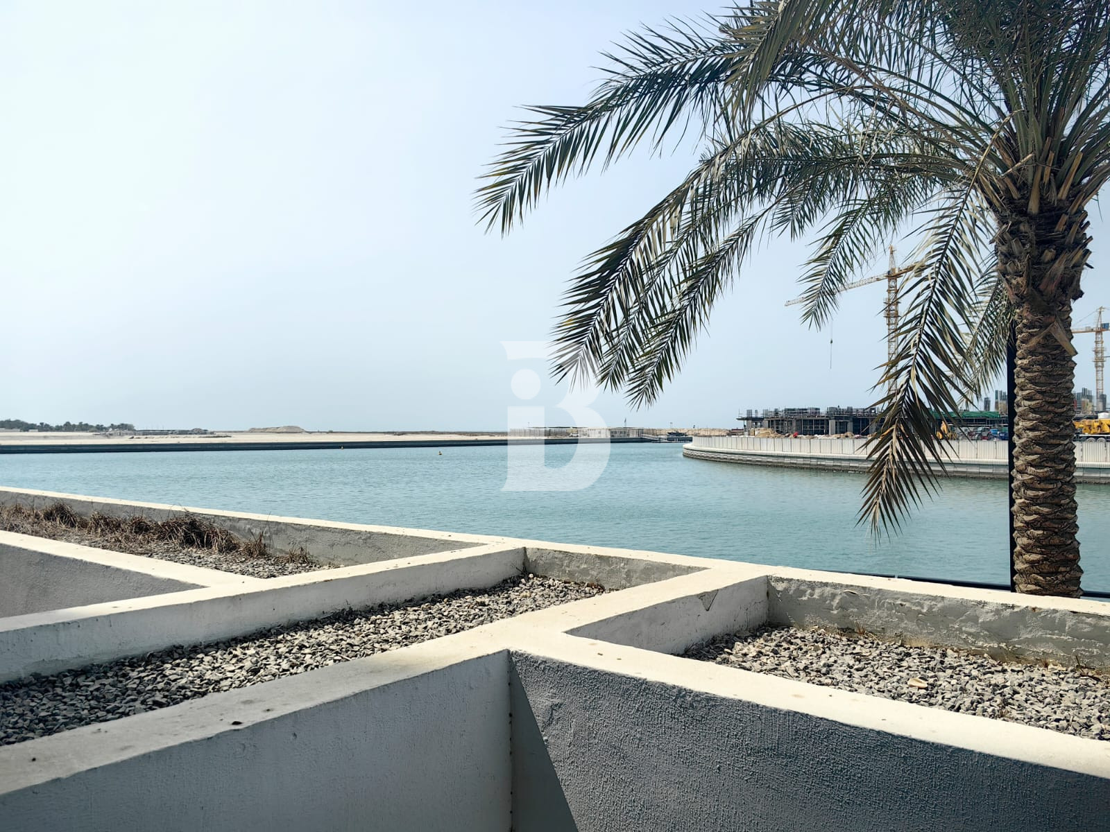 Stunning 2 Bed+Maids Room|L Terrace|Lagoon Facing